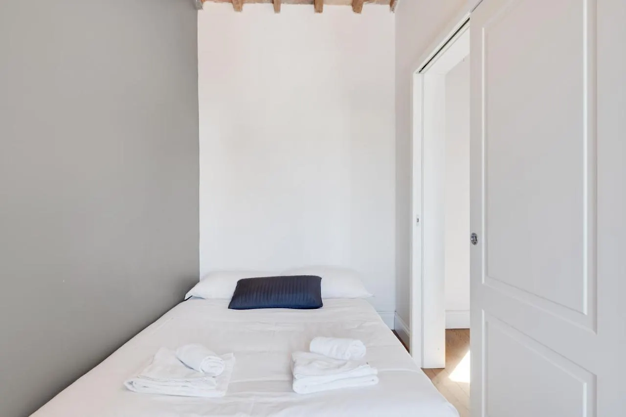Piazza Indipendenza & Giardino Della Fortezza Apt Apartment Florence